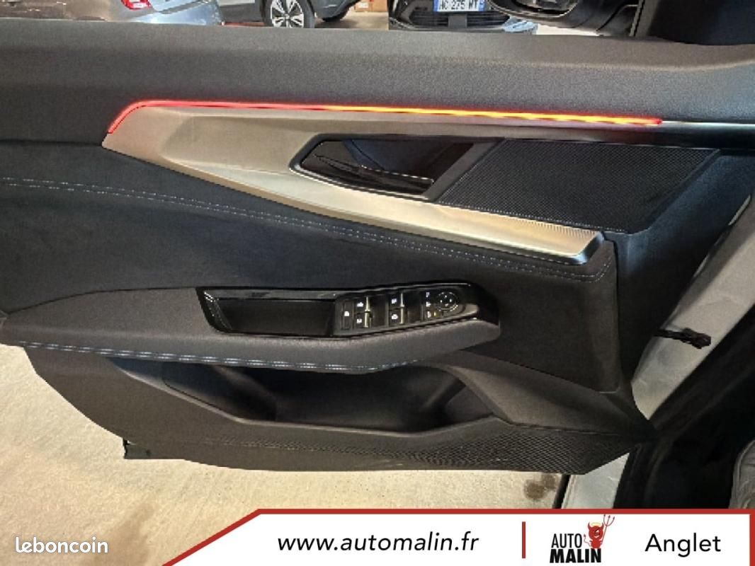 Renault Austral full hybrid E-Tech 200 ch Esprit Alpine (image 33)