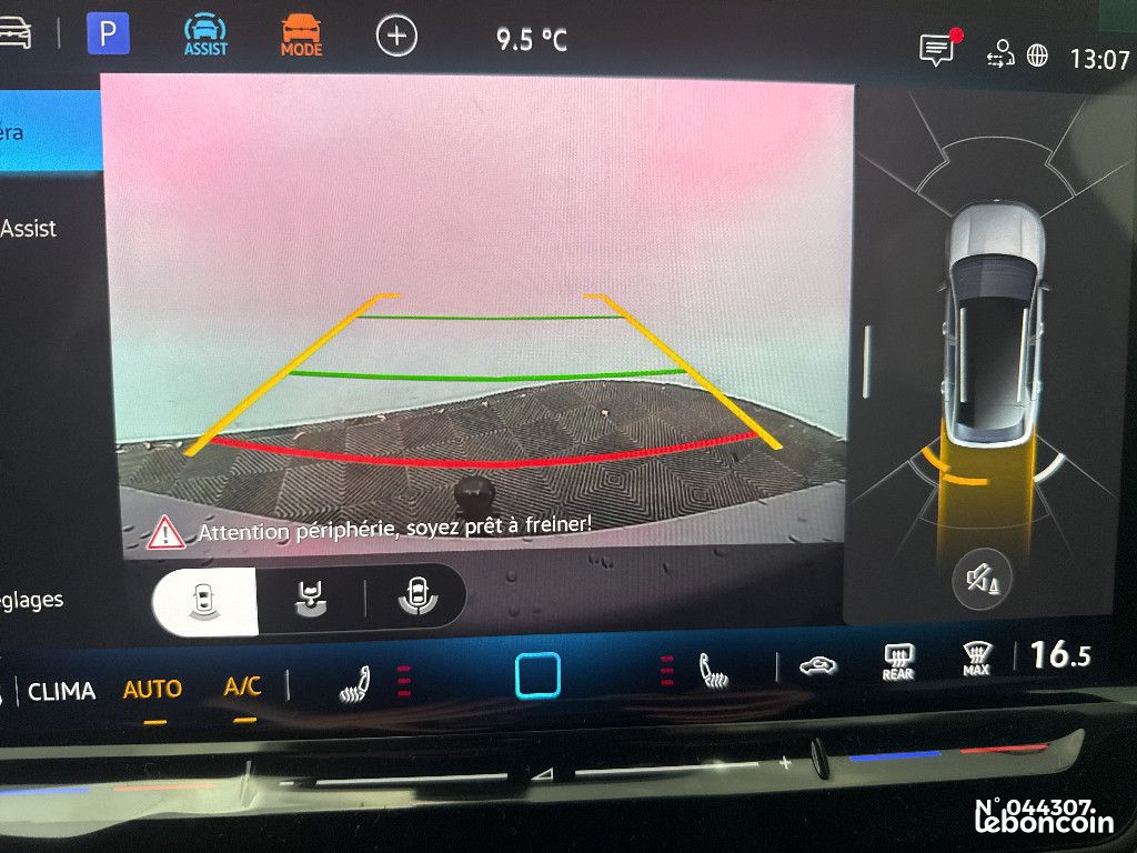 Volkswagen T-Roc 1.5 ETSI EVO2 HYBRID 150CH DSG7 R-LINE ATTELAGE (image 14)