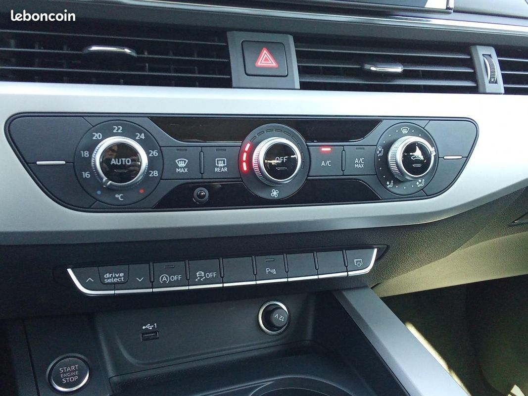 AUDI A4 AVANT 30 TDI 136 S tronic 7 Business Line (image 14)