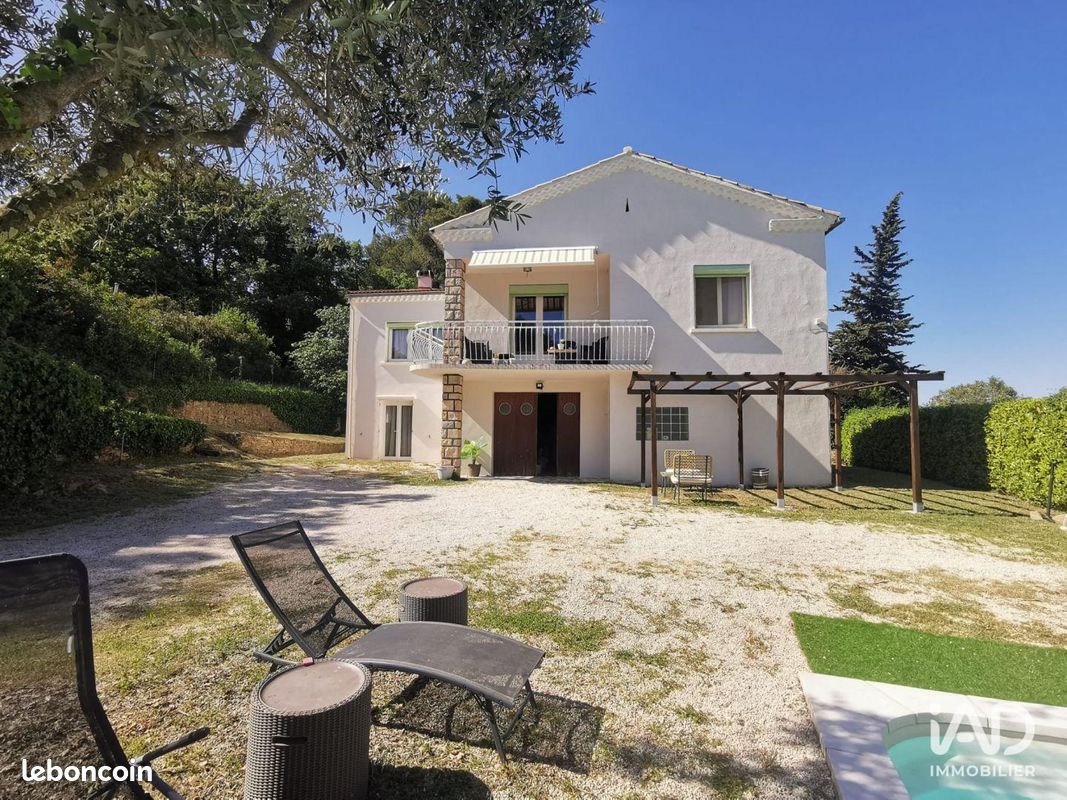 Maison 4 pièces 126 m² · à Connaux · 126 m² · 323 000 €