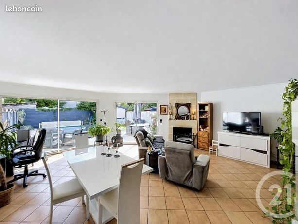 Maison 6 pièces 150 m² — 2