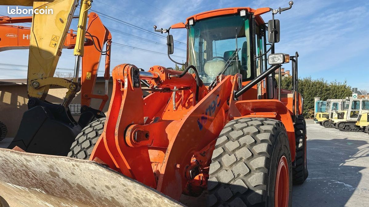 Fiat Hitachi W190 (image 10)