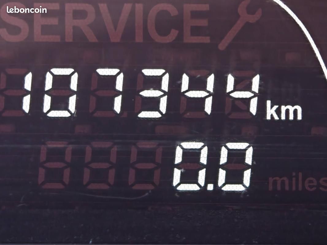 Citroën C6 3.0 V6 HDi 240 Exclusive Ba *CUIR*GPS (image 14)