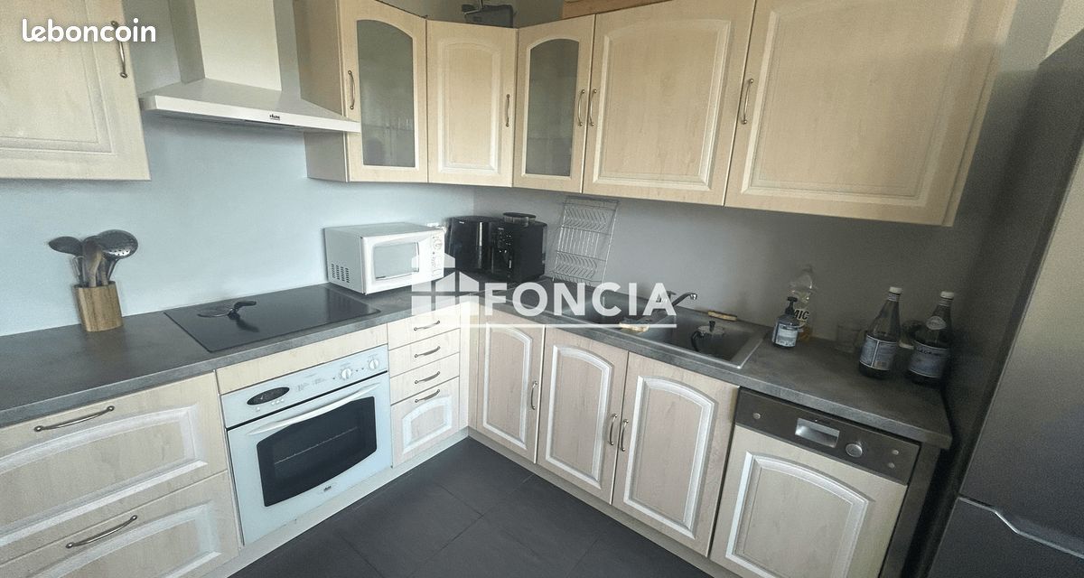 Appartement 2 pièces 46 m² · à Pont-Évêque · 46 m² · 665 €/mois