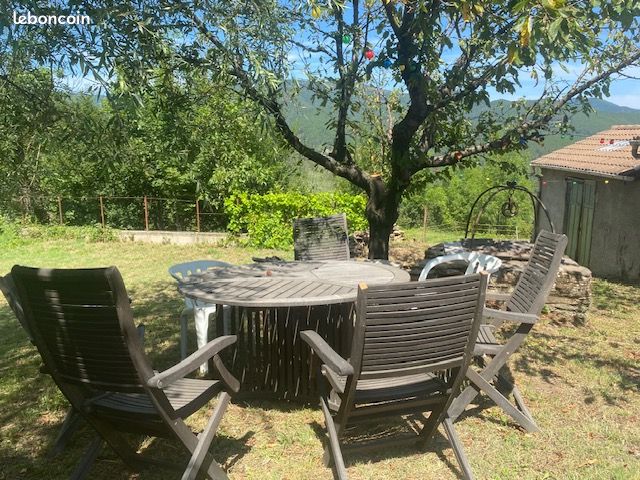 La Maison de la Croix, Maison de Village rustique en Ardèche, animaux de compagnie acceptés (image 10)