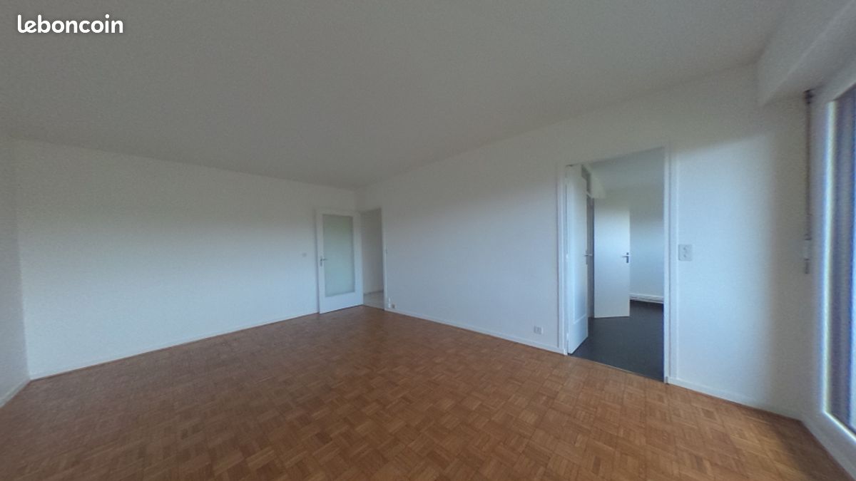 Appartement 3 pièces 65 m² · à La Tronche · 65 m² · 970 €