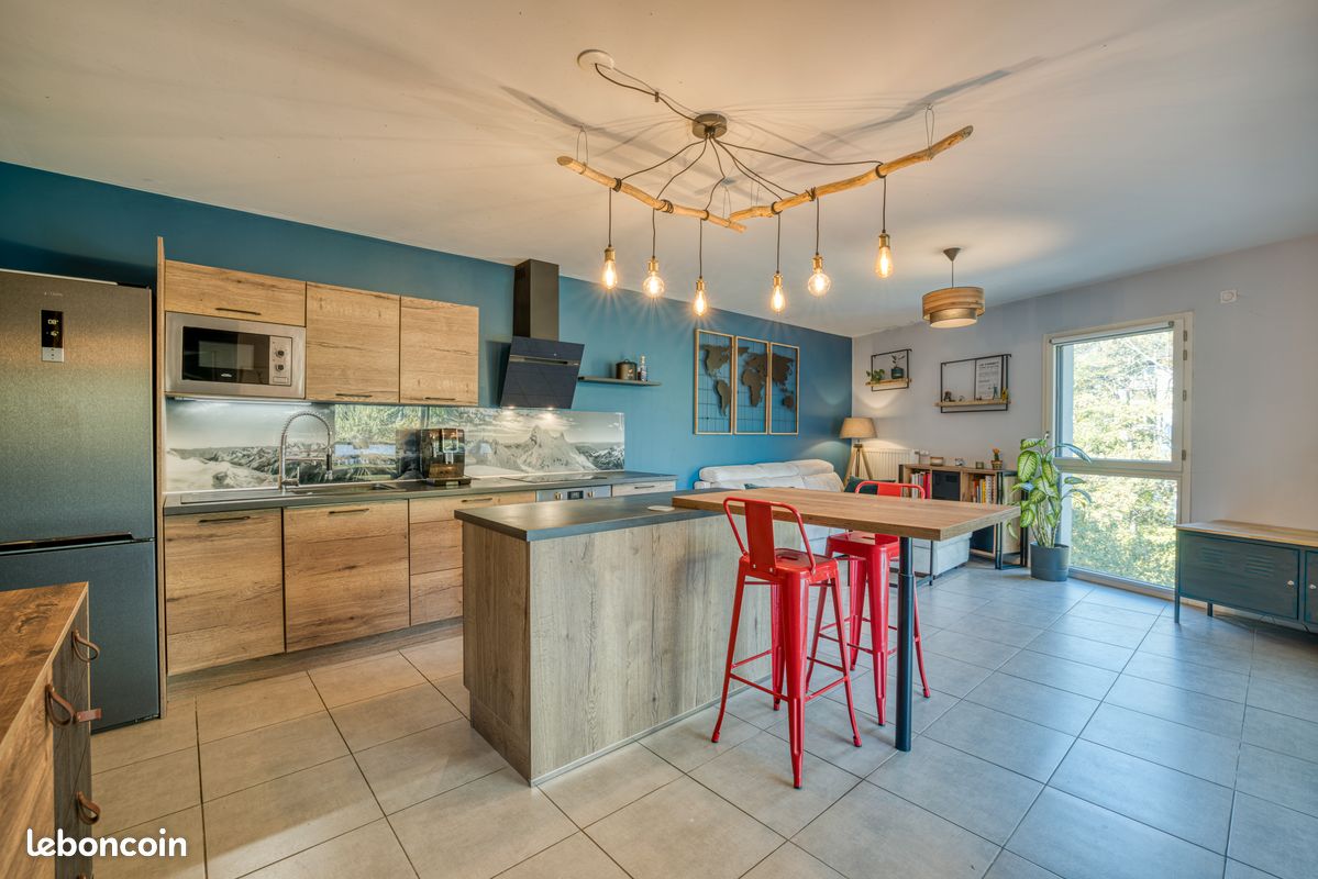 Appartement 2 pièces 52 m² · à Saint-Jorioz · 52 m² · 360 000 €