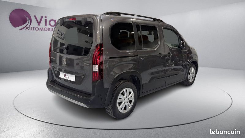 Peugeot RIFTER BLUEHDI 130CH S&S STANDARD GT LINE EAT8 (image 6)