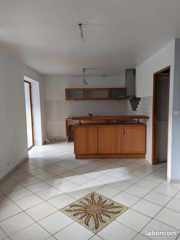 Appartement 4 pièces 69 m² · à Le Pont-de-Claix · 69 m² · 177 500 €