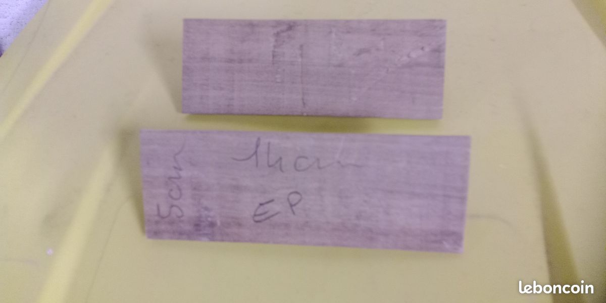 Ornement en bois (image 3)