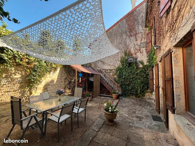 Maison 8 pièces 152 m² · à Saint-Vaury · 152 m² · 117 568 €
