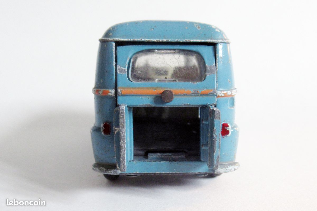Miniature renault estafette coop échelle 1:43 - Collection