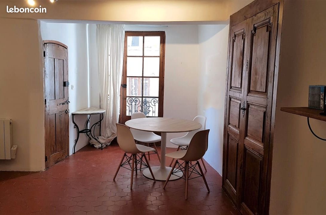 Appartement 1 pièce 30 m² · à Cotignac · 30 m² · 700 €/mois