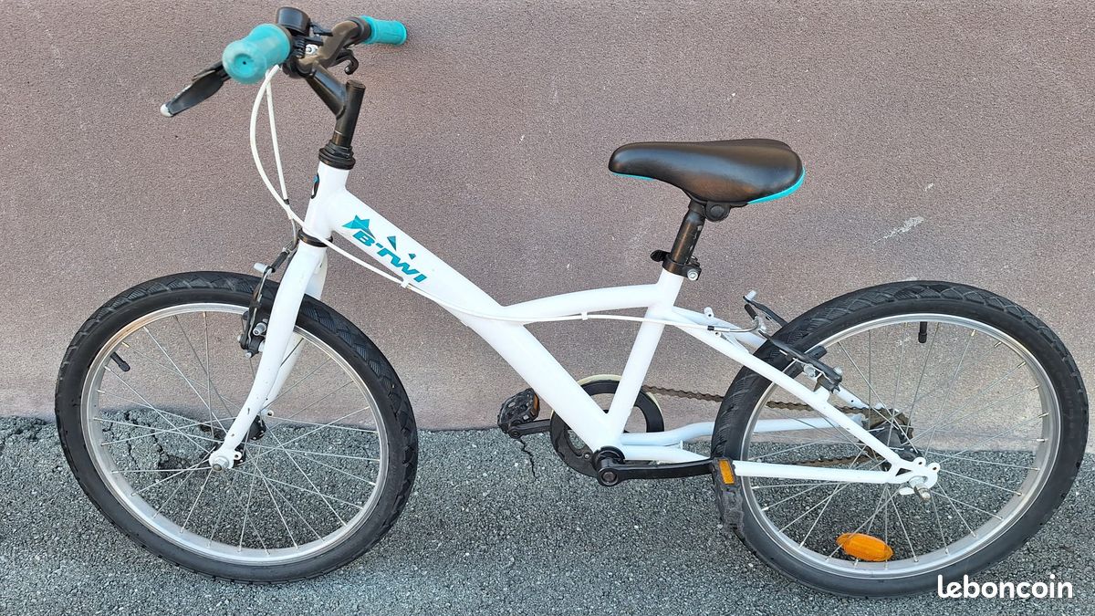 Vélo Btwin décathlon 20 pouces d'occasion DECATHLON 6-9 ans Vélos