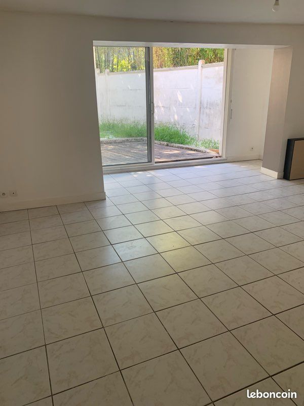 Maison 3 pièces 85 m² · à Bordeaux · 85 m² · 1 200 €