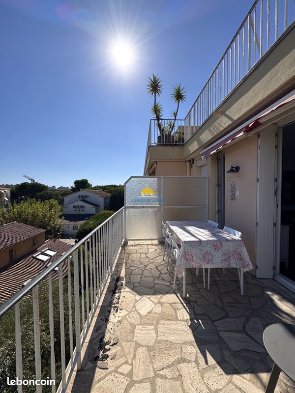Appartement 3 pièces 54 m² · à Fréjus · 54 m² · 1 050 €/mois
