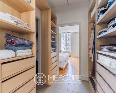 Appartement 1 080 000 € - 196 m²