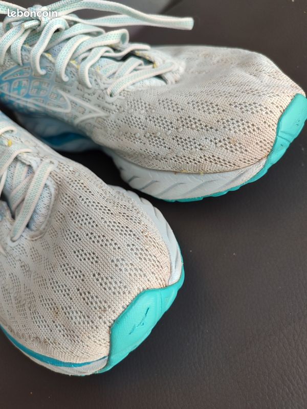 Baskets mizuno wave inspire 20 pointure 38 (image 4)