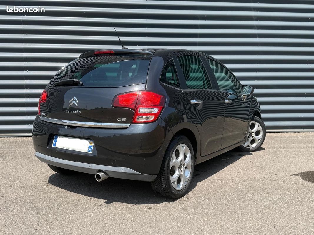 CITROËN C3 II (A51) 1.4 HDi 70 Exclusive Airdream (image 4)