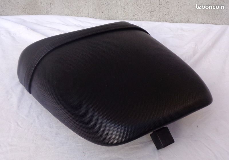 Selle passager BMW R850R et R1150R (image 2)