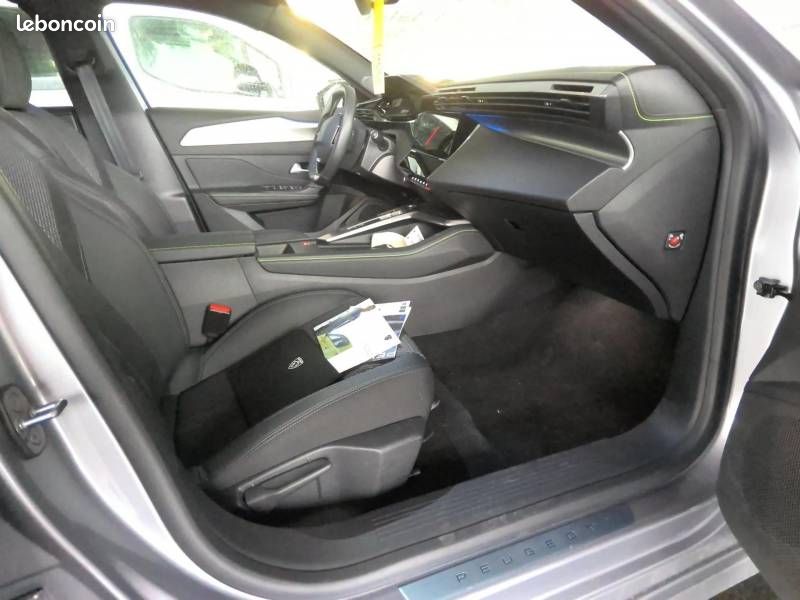 Peugeot 308 SW Electrique 54 kWh 156ch GT (image 3)
