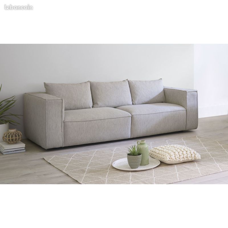 Canape (image 1)