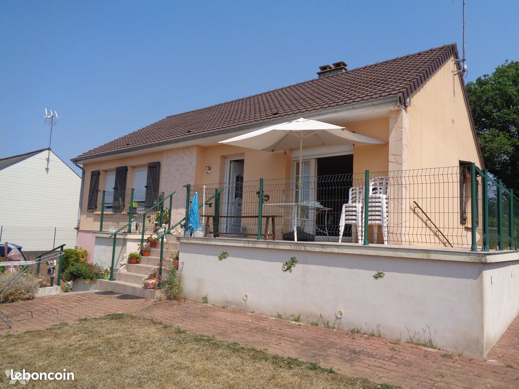 Maison 4 pièces 81 m² · à Ciral · 81 m² · 133 250 €