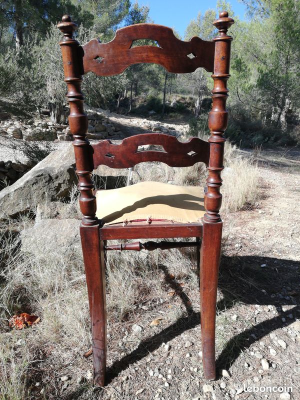 Chaise ancienne n2 (image 2)