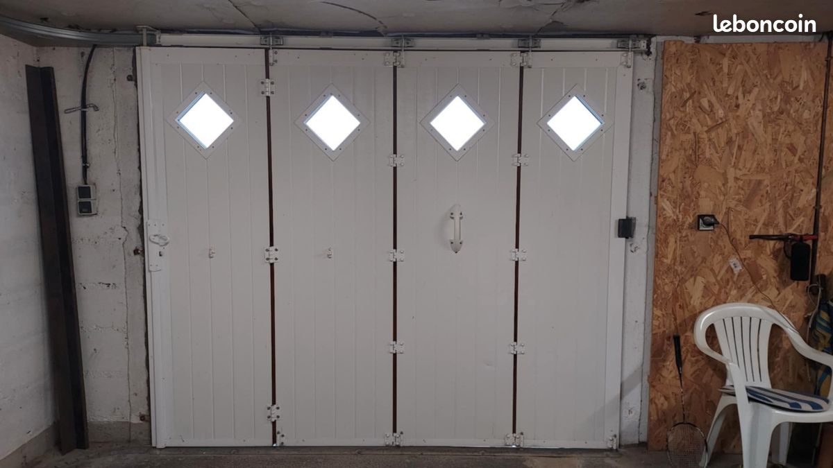 Porte de garage / Sous sol (image 2)