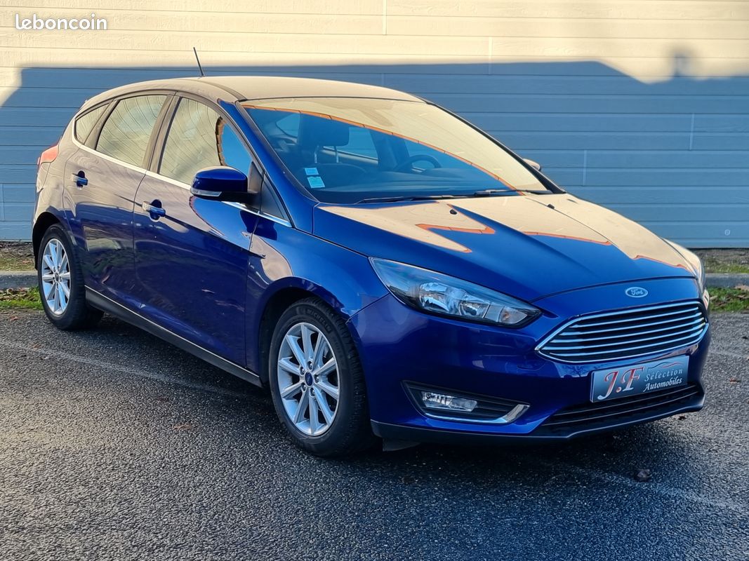Ford Focus 1.0 125 cv BVA6 Titanium / HiFi Sony / GPS / GARANTIE 12M (image 1)