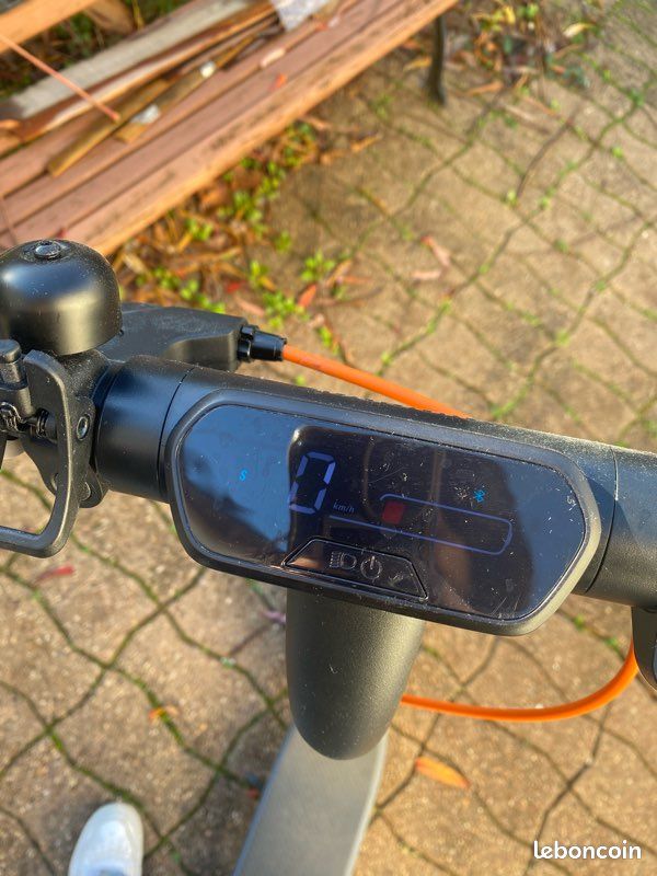 Trottinette électrique ninebot (image 4)