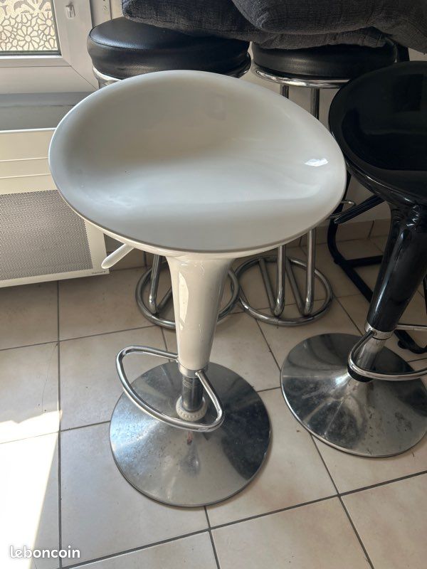 Chaises pour table haute (image 4)