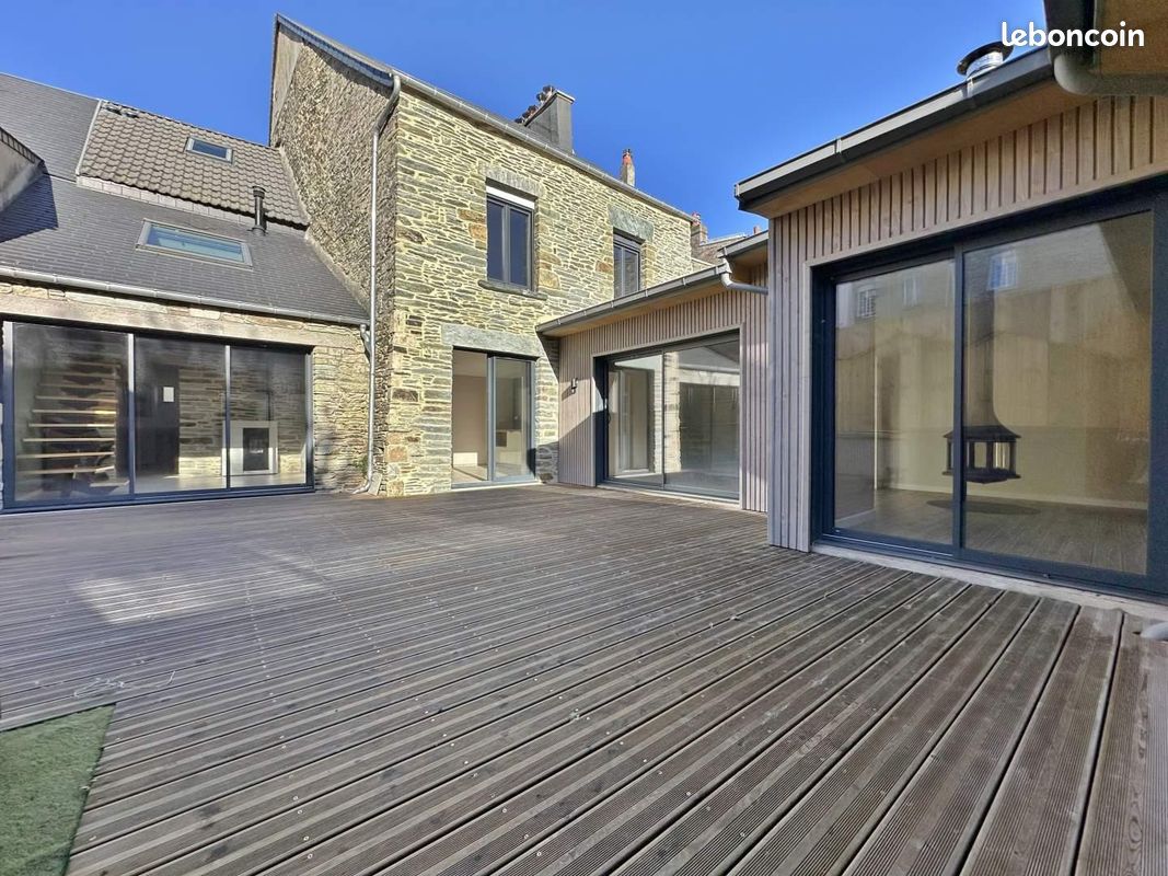 Maison 5 pièces 172 m² · à Cherbourg-en-Cotentin · 172 m² · 488 720 €