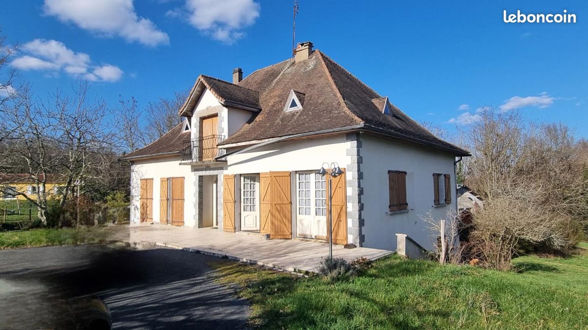 Maison 6 pièces 100 m² · à Busserolles · 100 m² · 175 000 €