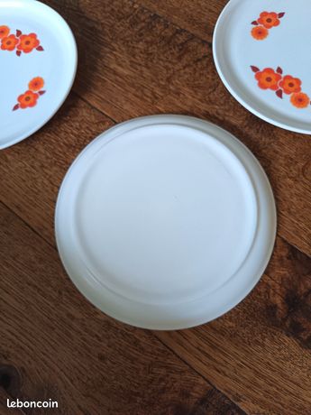 6 Assiettes Creuses Arcopal aux motifs confettis