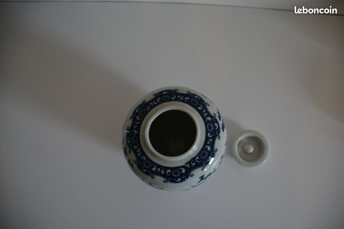 Vase antique en porcelaine avec couvercle japonais (image 6)