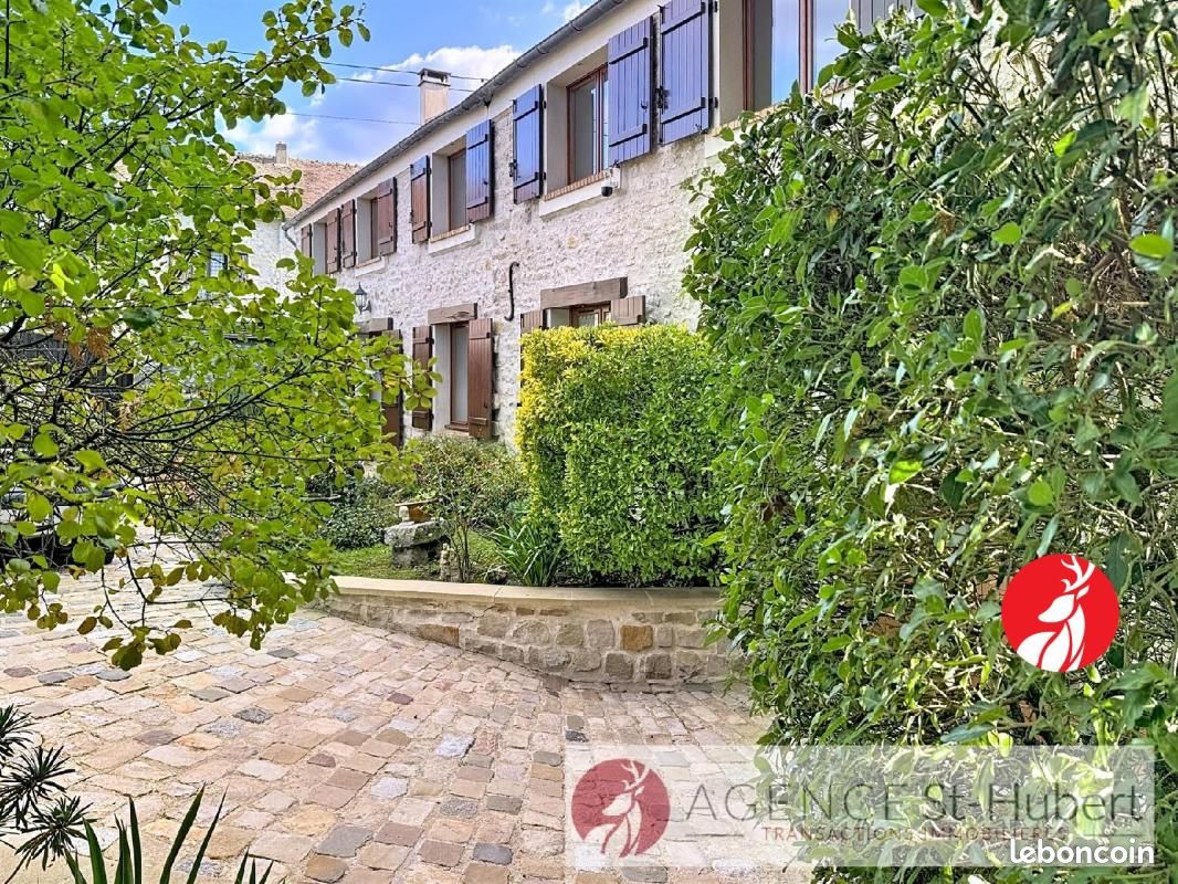 Maison 7 pièces 204 m² · à Achères-la-Forêt · 204 m² · 499 500 €