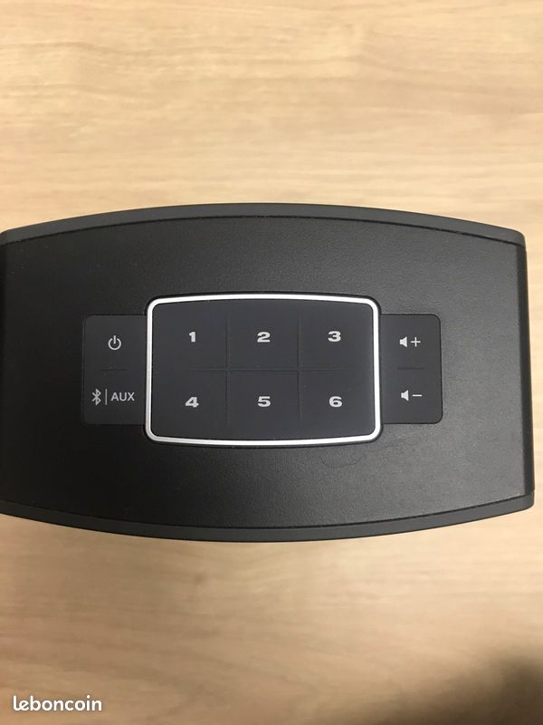 Enceinte BOSE SoundTouch 10 wireless (image 4)