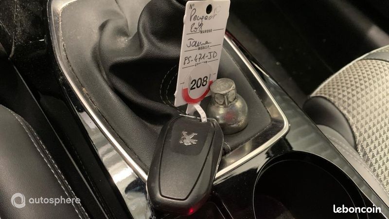 Peugeot 208 1.2 PureTech 100ch S&S GT Line 118g (image 16)