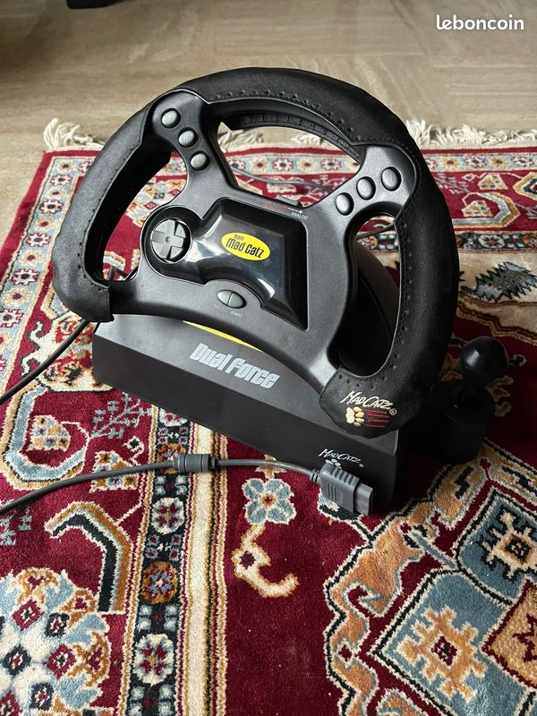 Volant MAD CATZ per a PLASTATION