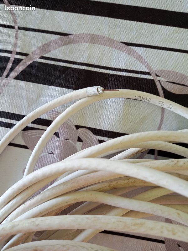 Fil d'antenne (image 2)