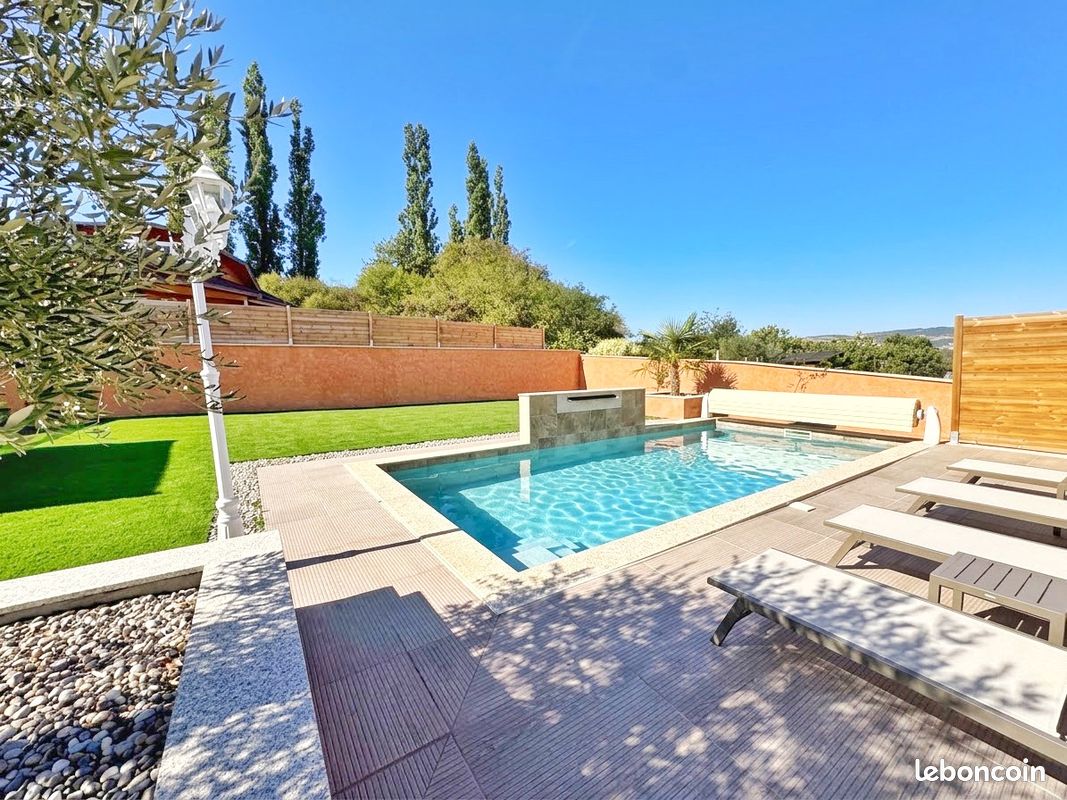Maison 5 pièces 121 m² · à Rive-de-Gier · 121 m² · 399 500 €