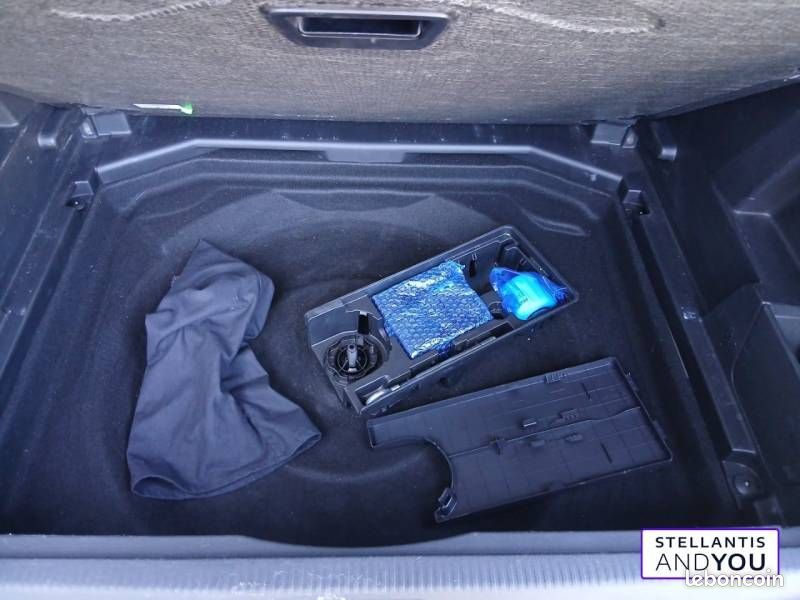 Peugeot 3008 PureTech 130ch S&S EAT8 Allure Pack (image 14)