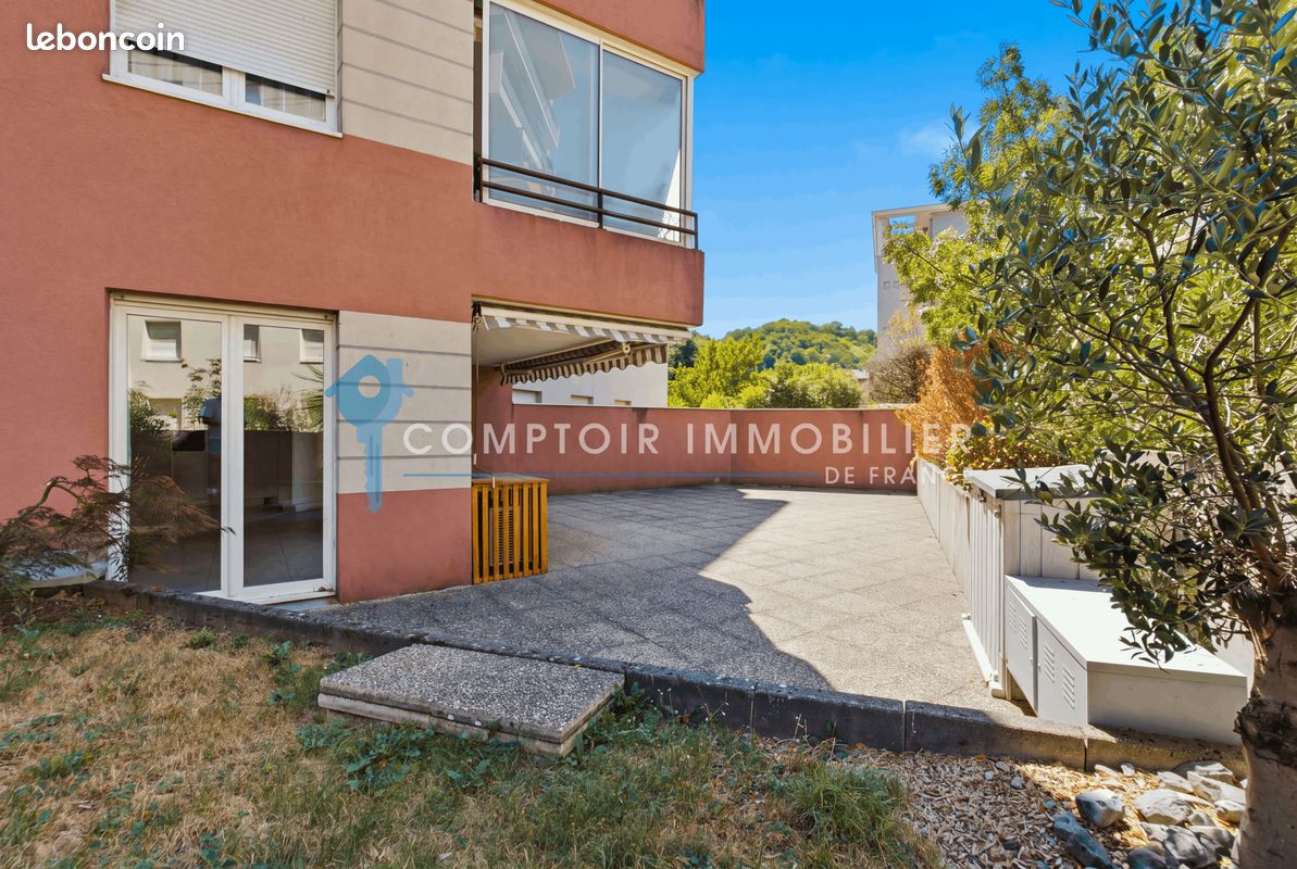 Appartement 5 pièces 108 m² · à Échirolles · 108 m² · 280 000 €