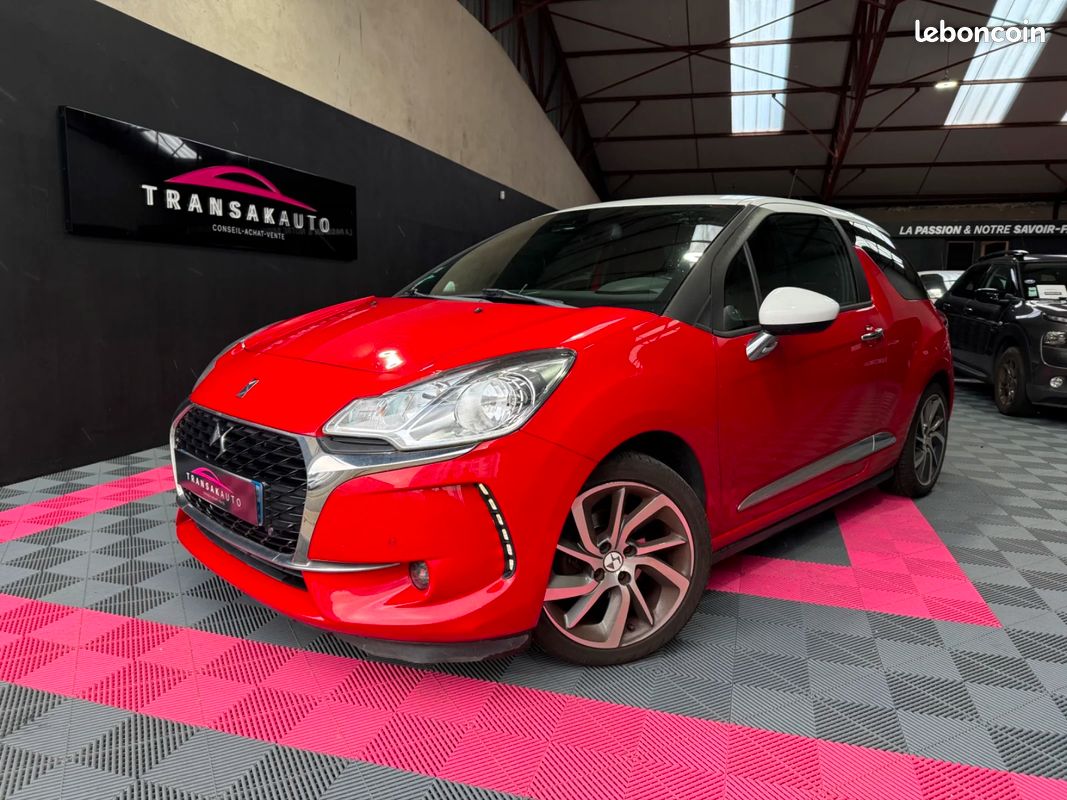 DS DS 3 1.2 110 cv Sport Chic / BOITE AUTOMATIQUE / DISTRIBUTION OK / SIÈGES CHAUFFANTS / BLUETOOTH (image 1)
