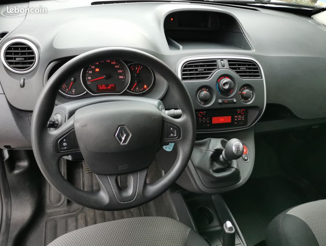 Renault Kangoo Express 1.5 Blue dCi 95ch Grand Volume Grand Confort (image 9)