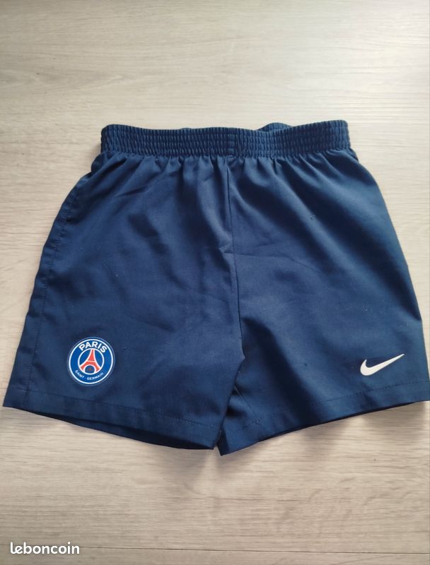 JG36 Short PSG enfant 24-36 mois – très bon état, maillot football