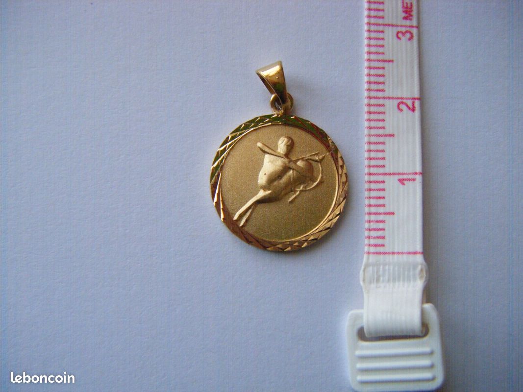Médaille (image 1)