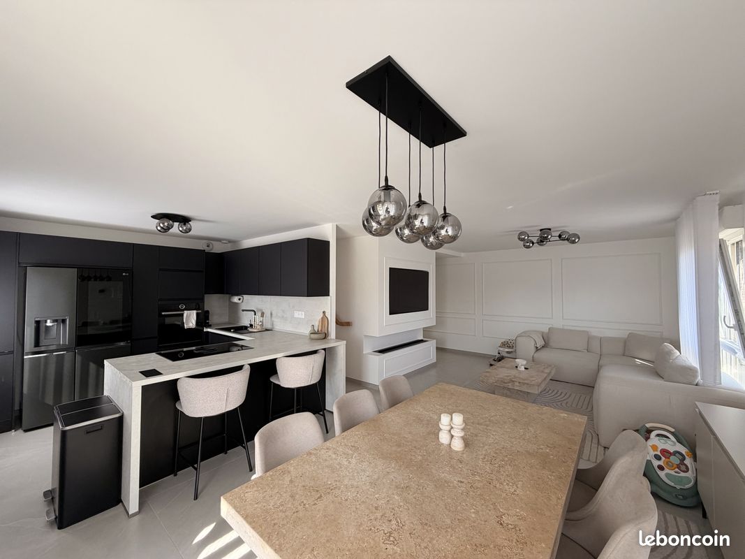 Appartement 4 pièces 90 m² · à Frasne · 90 m² · 345 000 €