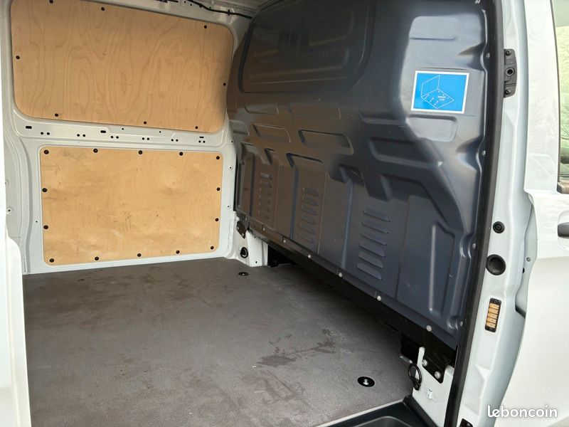 Mercedes Vito 116 CDI Fourgon Long L2 163ch BVA LED 31500HT Gar (image 17)